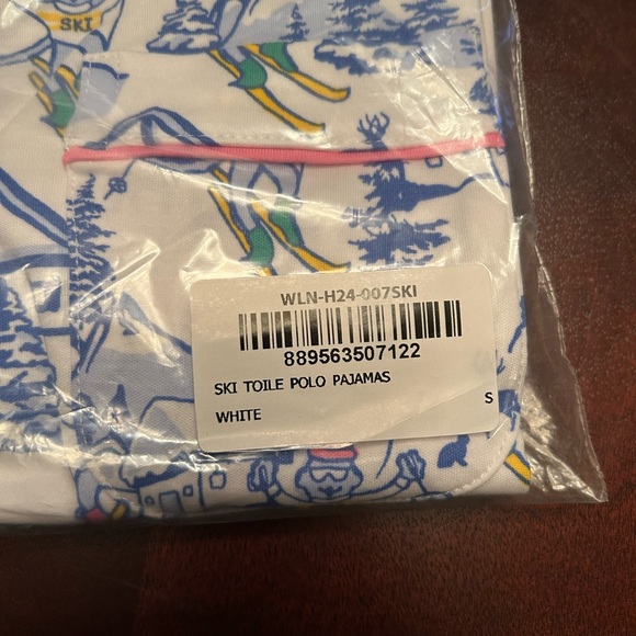 Roller Rabbit Ski Toile Polo Pajamas - Picture 4 of 5